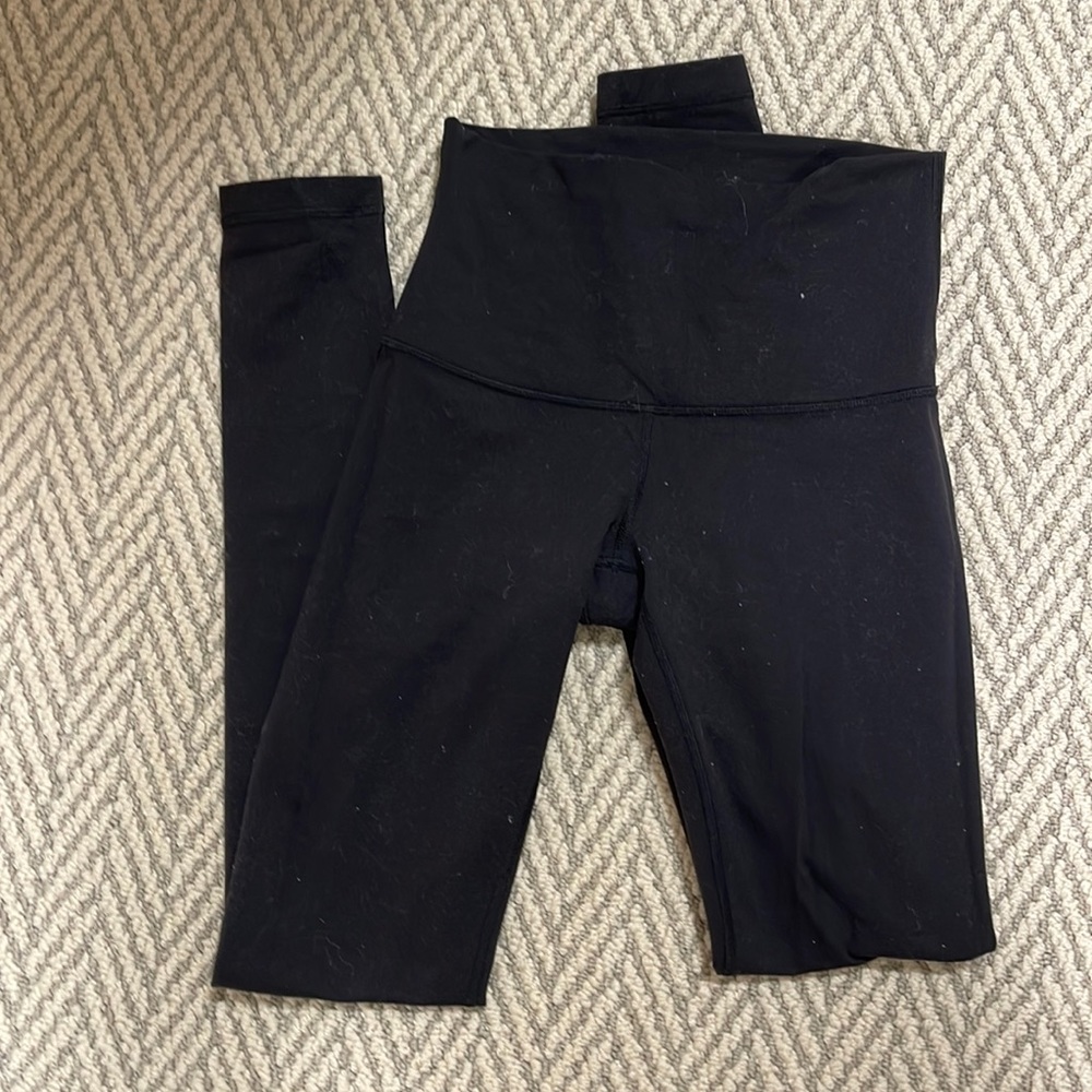 Lululemon black leggings